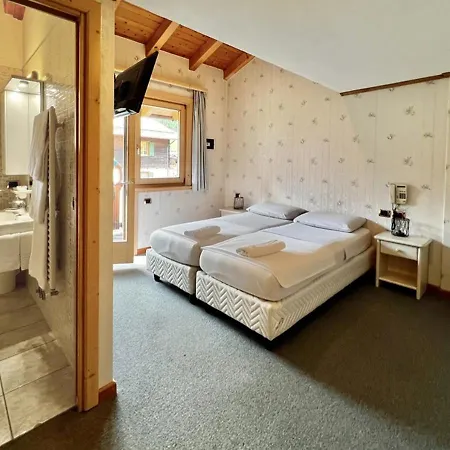 Bed and Breakfast La Locanda Livigno Exterior foto